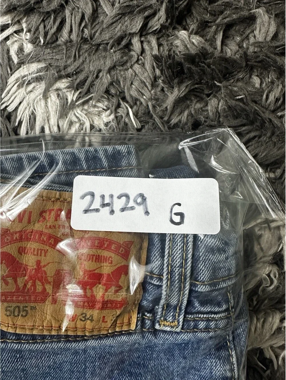 Levis 505 Straight Leg Jeans Mens W32 L36 Blue Denim Red Tab Classic Fit